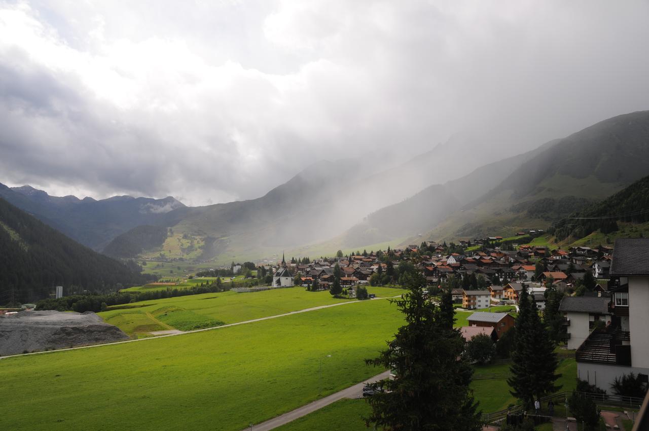 Appartamento Casa La Foppa 28 Sedrun Esterno foto